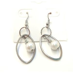 Vintage Faux Pearl Double Circle Dangle Drop Earrings Silver Plated Hook